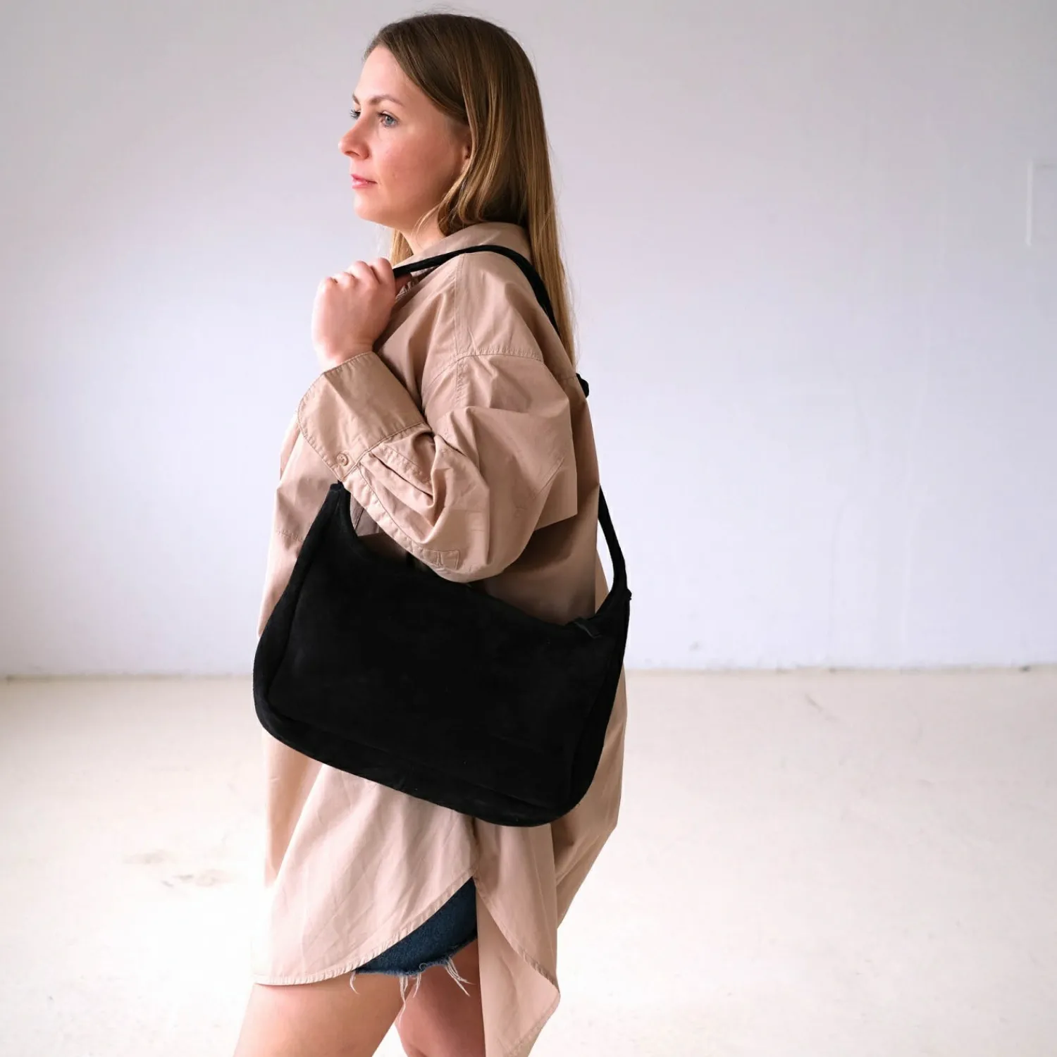 Listonoszki-Balagan Beatrice Torebka M, Czarny Welur